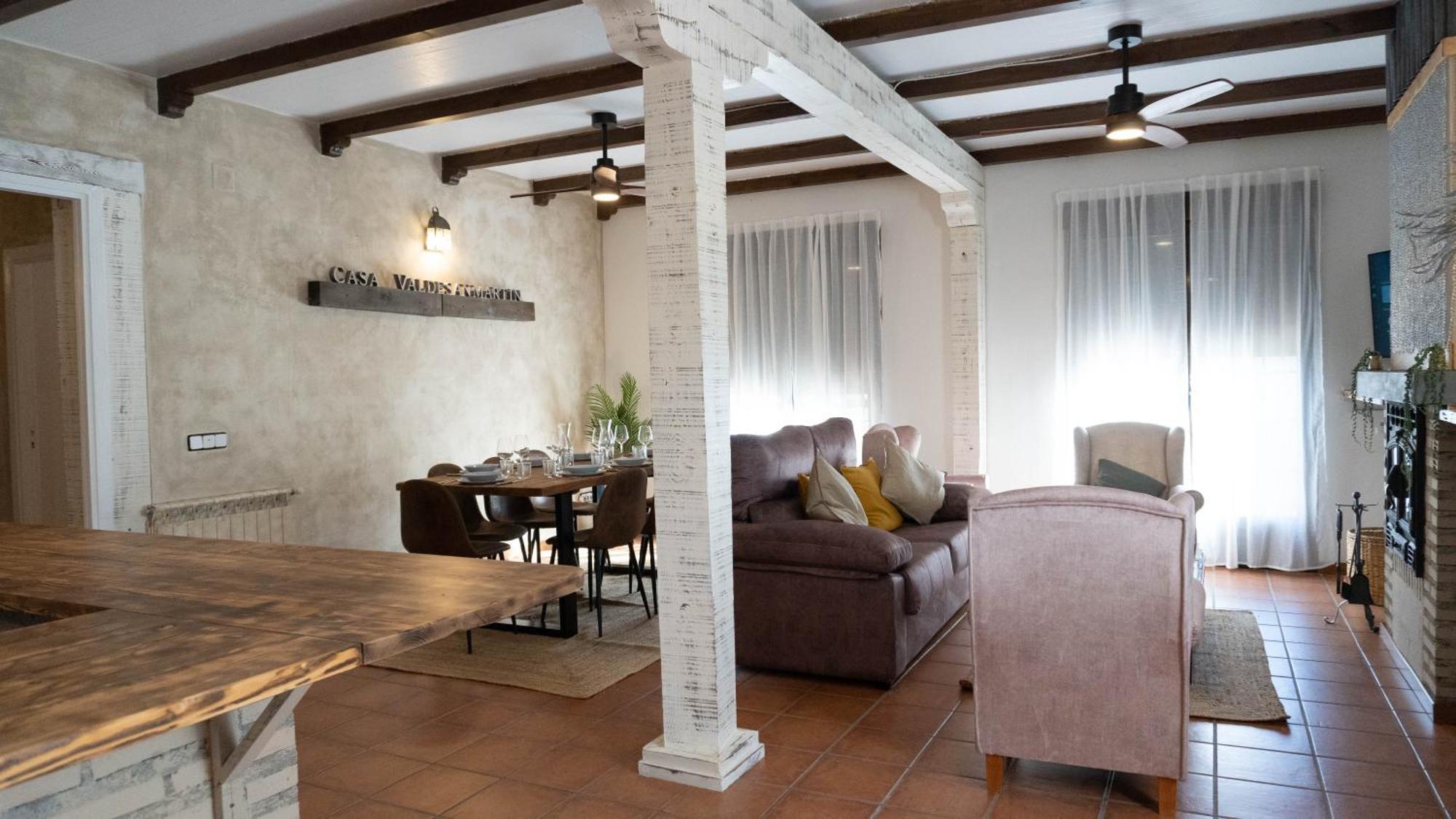 Casa Valdesanmartin - Country House, 10500Sqm, Pool, Paddel & Bbq 埃尔蒂恩夫洛 外观 照片